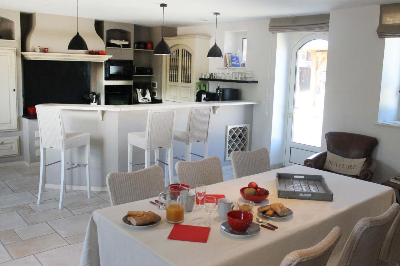 Domaine Du Jardin " Chambres D'Hotes " Saint-Jean-de-la-Haize 外观 照片
