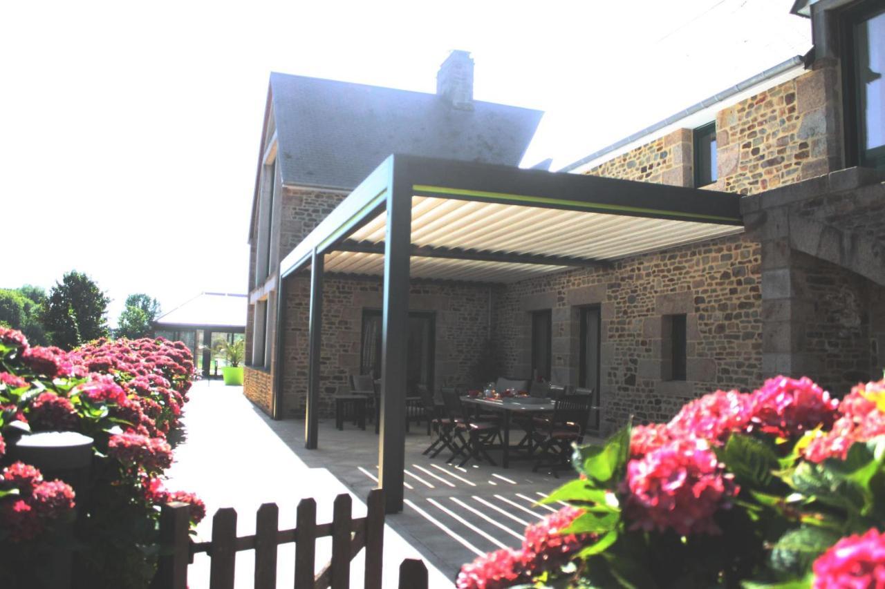 Domaine Du Jardin " Chambres D'Hotes " Saint-Jean-de-la-Haize 外观 照片