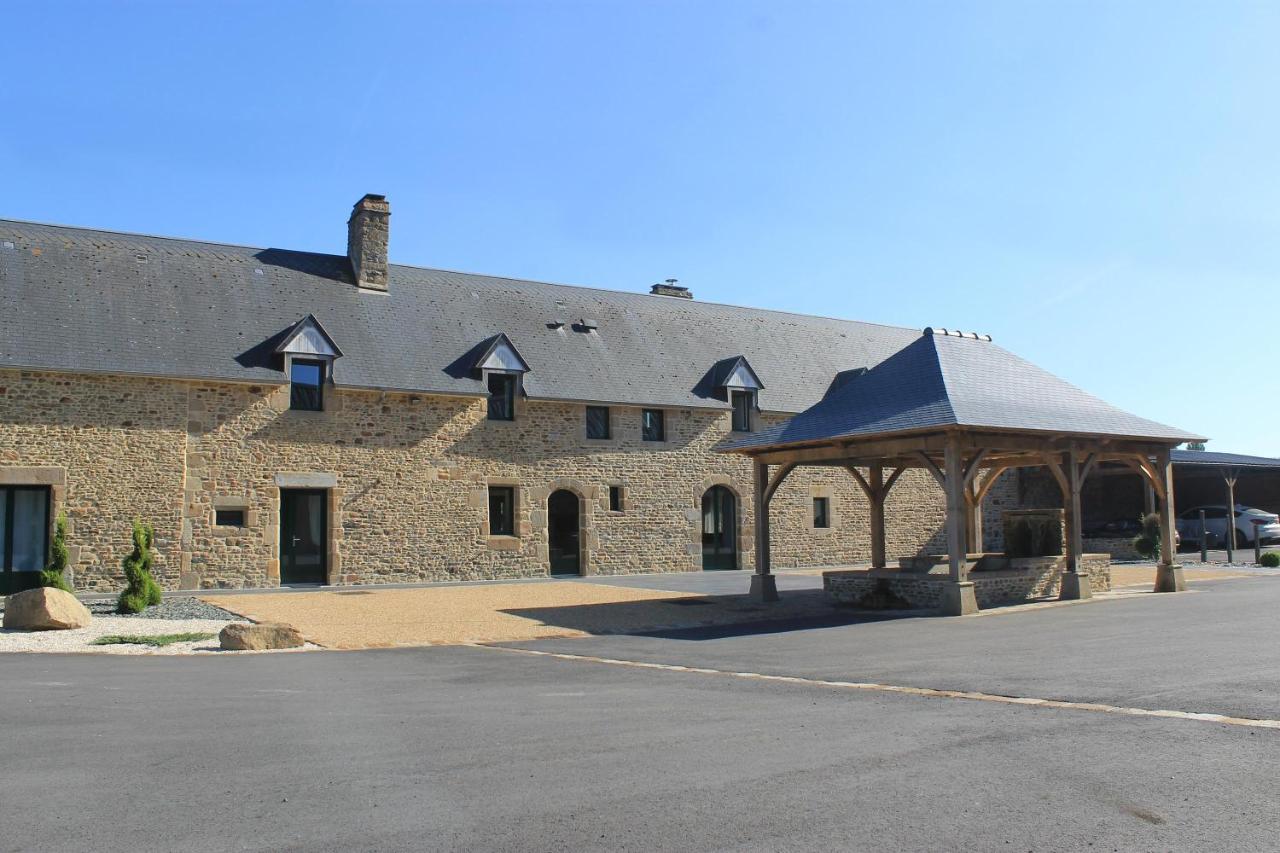 Domaine Du Jardin " Chambres D'Hotes " Saint-Jean-de-la-Haize 外观 照片